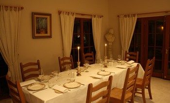 Strathearn Park Lodge - eAccommodation 10