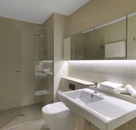 Wyndham Hotel Melbourne - eAccommodation