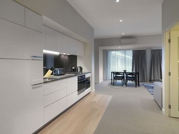 Wyndham Hotel Melbourne - eAccommodation 3