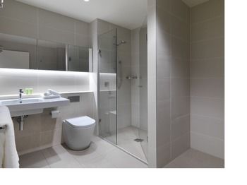 Wyndham Hotel Melbourne - eAccommodation 6