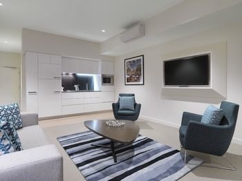 Wyndham Hotel Melbourne - eAccommodation 12