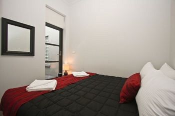 The Star Apartments - eAccommodation 9