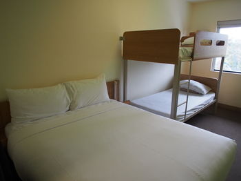 Ibis Budget Sydney Olympic Park - eAccommodation 24