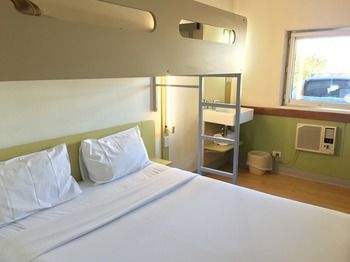 Ibis Budget Campbelltown - eAccommodation 4