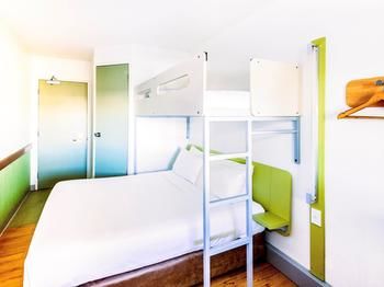 Ibis Budget Campbelltown - eAccommodation 24