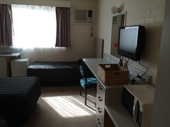 Lidcombe Motor Inn - eAccommodation 7
