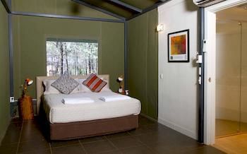 Zoofari Lodge, Taronga Western Plains Zoo - eAccommodation 3