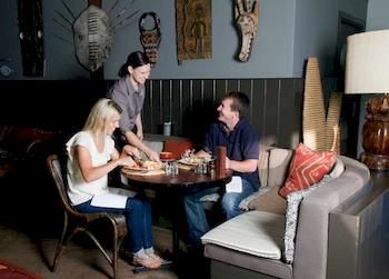 Zoofari Lodge, Taronga Western Plains Zoo - eAccommodation 11