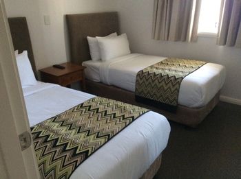Harbourview Serviced Apartments - eAccommodation 32