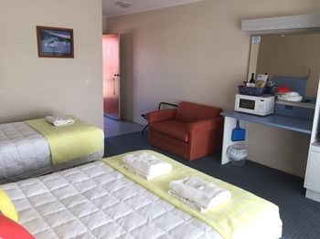 Ulladulla Harbour Motel - eAccommodation 34