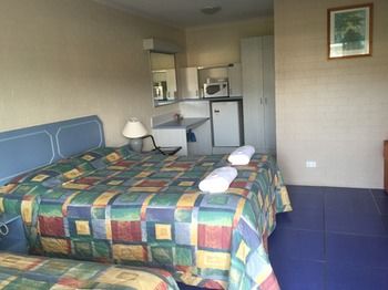 Ulladulla Harbour Motel - eAccommodation 38