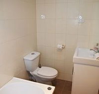 Holly Lane Mews - eAccommodation