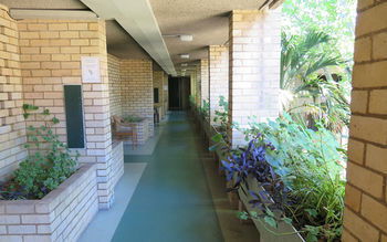 Amg Motel & Serviced Apartments - eAccommodation 6