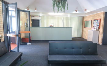 Amg Motel & Serviced Apartments - eAccommodation 8