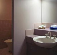 Tamwell Motel and Coffee Lounge - eAccommodation