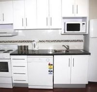Central Serviced Apartments - eAccommodation