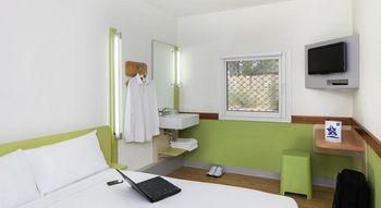 Ibis Budget Newcastle - eAccommodation 2