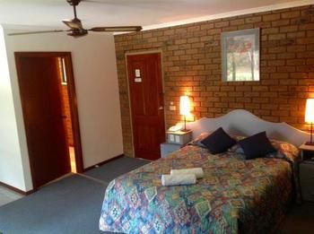 Tooleybuc Motel - eAccommodation 0