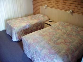 Centabrook Motor Inn - eAccommodation 3