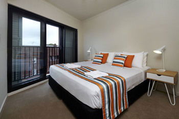 Randwick Central Suites - eAccommodation 3