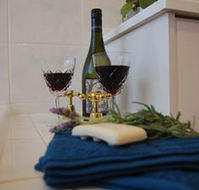 LaposAuberge Angara Bed and Breakfast