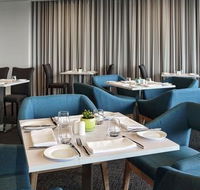 Best Western Plus Lake Kawana Hotel - eAccommodation