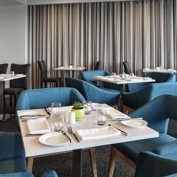 Best Western Plus Lake Kawana Hotel - eAccommodation 0