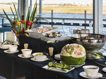 Best Western Plus Lake Kawana Hotel - eAccommodation 1