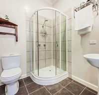 Tuck Inn Yarra Valley - eAccommodation