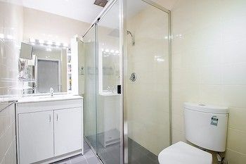 Darlinghurst 17 Oxf Furnished Apartment - eAccommodation 2