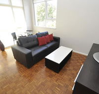 Neutral Bay 9 Bent Furnished Apartment