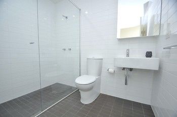 Neutral Bay 4 Young Furnished Apartment - eAccommodation 0