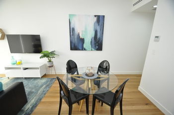 Neutral Bay 4 Young Furnished Apartment - eAccommodation 13