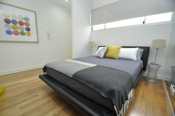 Neutral Bay 4 Young Furnished Apartment - eAccommodation 15