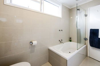 UrbanMinder @ Westbury - eAccommodation 0
