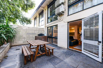 UrbanMinder @ Westbury - eAccommodation 17