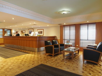 Coogee Bay Hotel Pub Style - eAccommodation 26