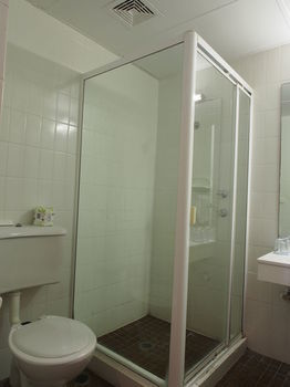 Coogee Bay Hotel Pub Style - eAccommodation 30