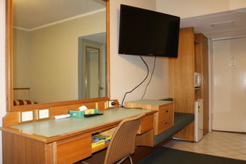 The Hermitage Motel - eAccommodation 9