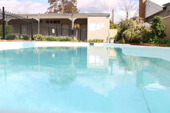 The Hermitage Motel - eAccommodation 17