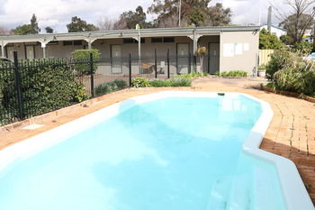 The Hermitage Motel - eAccommodation 18