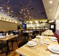 Alpha Mosaic Hotel Brisbane - eAccommodation