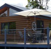 Windermere Cabins - eAccommodation