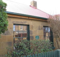 Amelia Cottage - eAccommodation