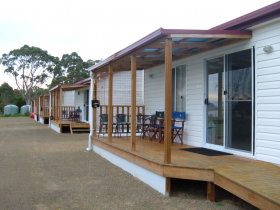 South Arm Cabin Retreat - eAccommodation 0
