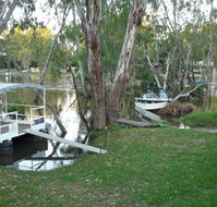 Riverside Motel Marina Wahgunyah - eAccommodation