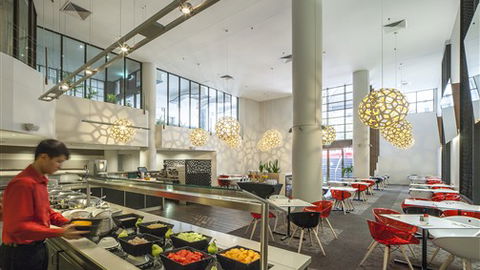 Ibis Melbourne Hotel And Apartments - eAccommodation 3