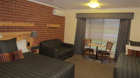 AAT 28 Goldsmith Hotel - eAccommodation 2