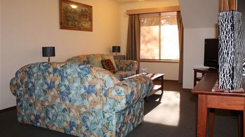 AAT 28 Goldsmith Hotel - eAccommodation 5