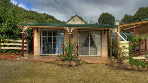 Daylesford Peppermint Springs Spa Retreat - eAccommodation 5